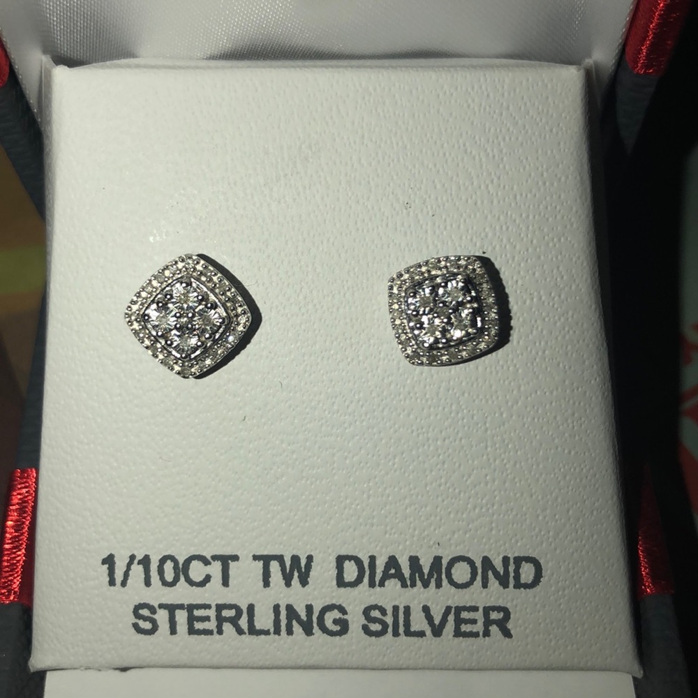 Sparkling Diamonds